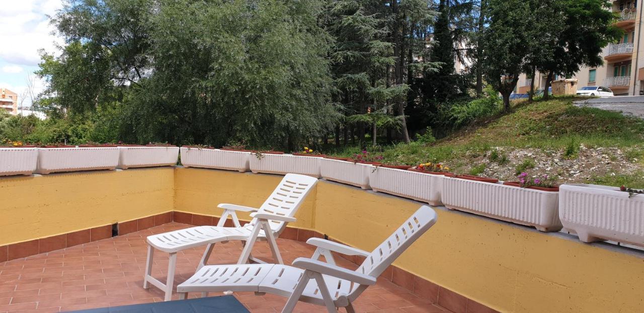 Villa Center Appartamenti Nel Verde In Citta Campobasso Exterior photo