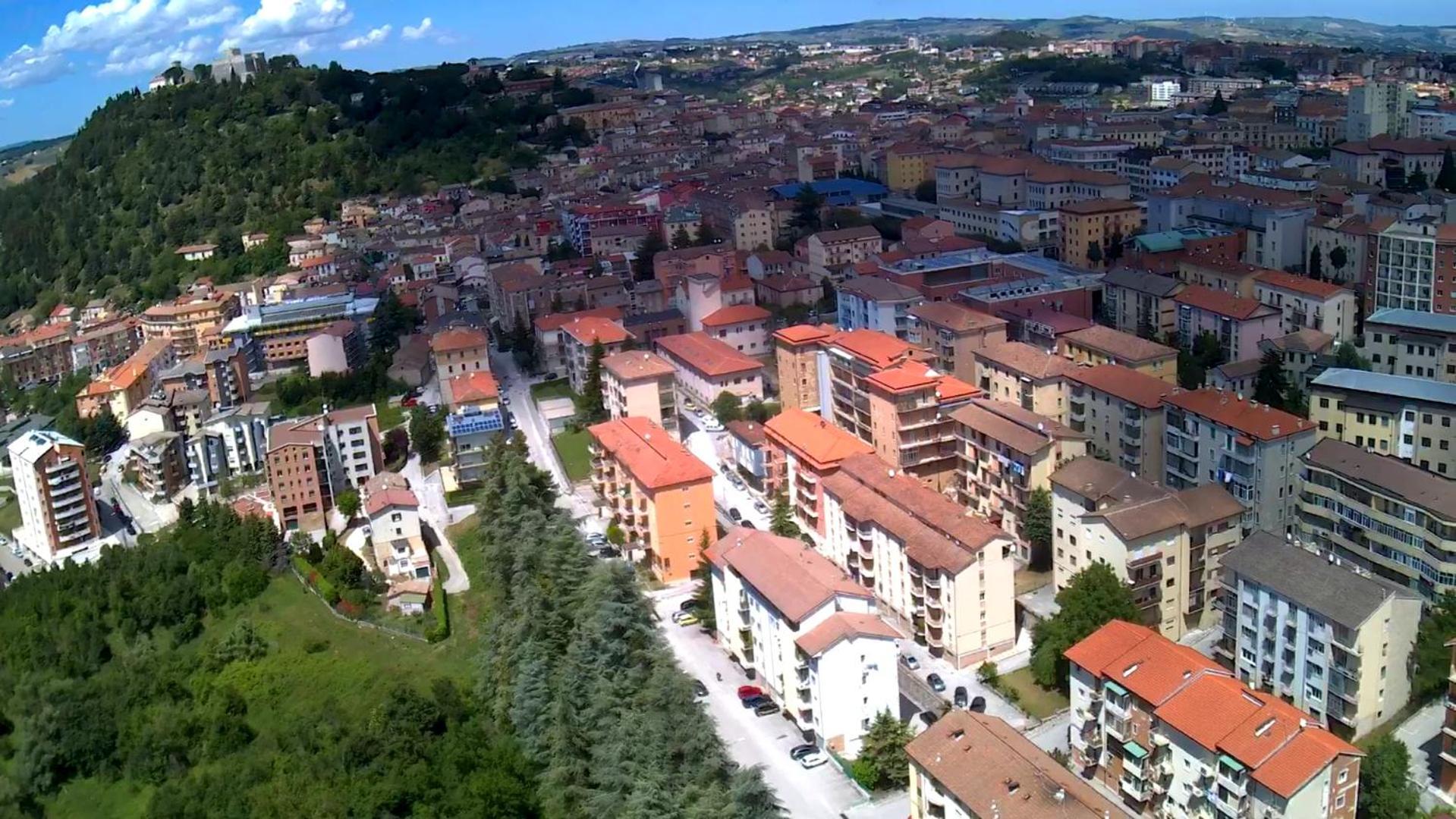 Villa Center Appartamenti Nel Verde In Citta Campobasso Exterior photo